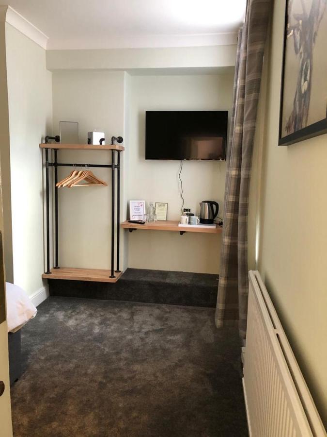 ウィットビー The Grove Bed & Breakfast エクステリア 写真
